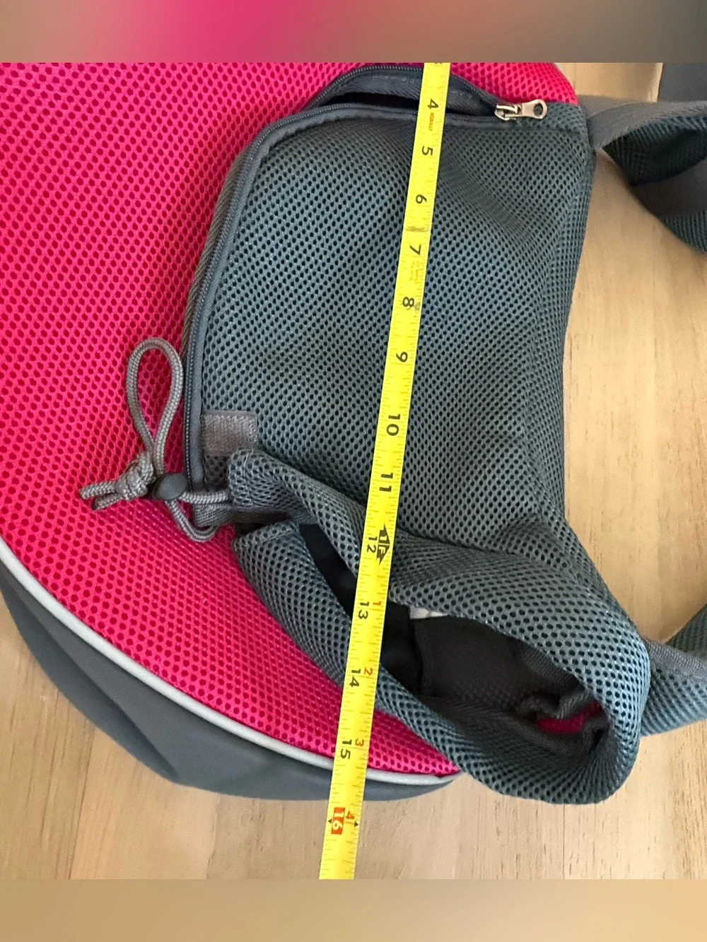YUDODO Gray and pink crossbody pet carrier. medium up to 9bs